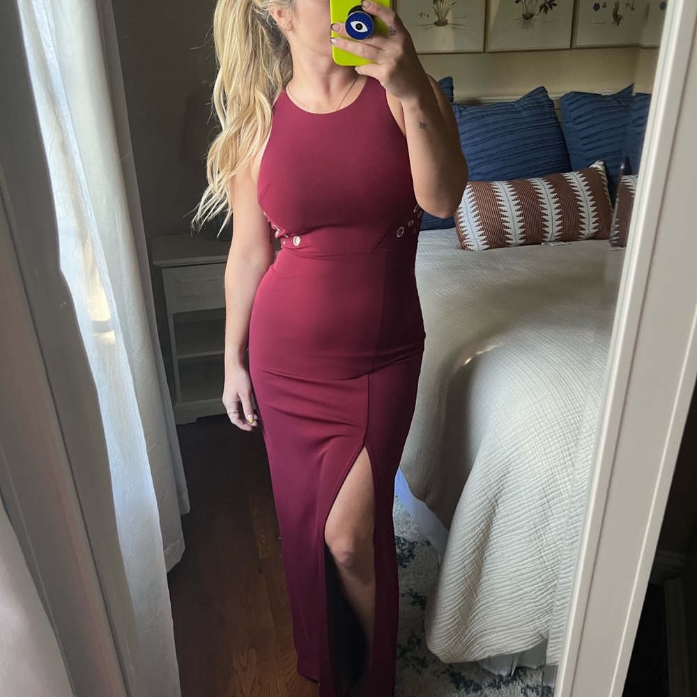 AQUA Capsule Long Formal Maroon Dress Size S